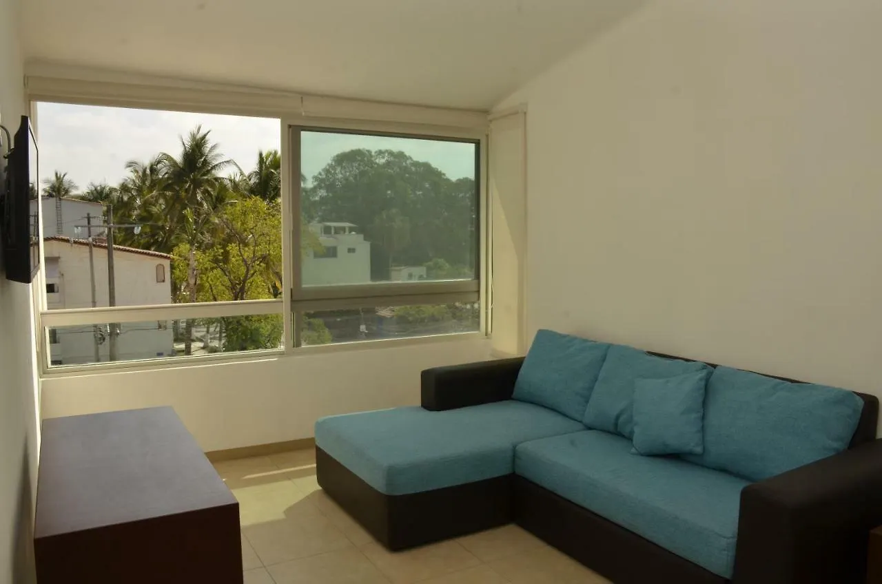 Zenharmony Suites Puerto Vallarta 4*,