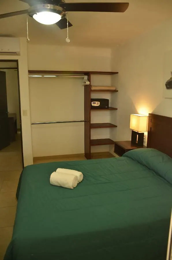 Zenharmony Suites Puerto Vallarta 4*,